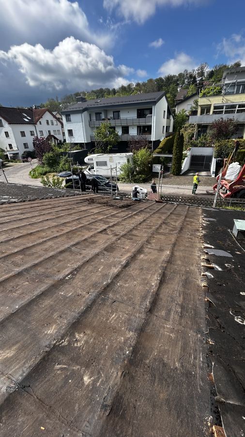 SOMO ABBRUCH STUTTGART Abfräsen asbesthaltiger Wandbekleidungen