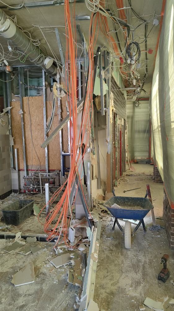 SOMO ABBRUCH STUTTGART Entkernung Stuttgart – Rückbau bis auf die Struktur